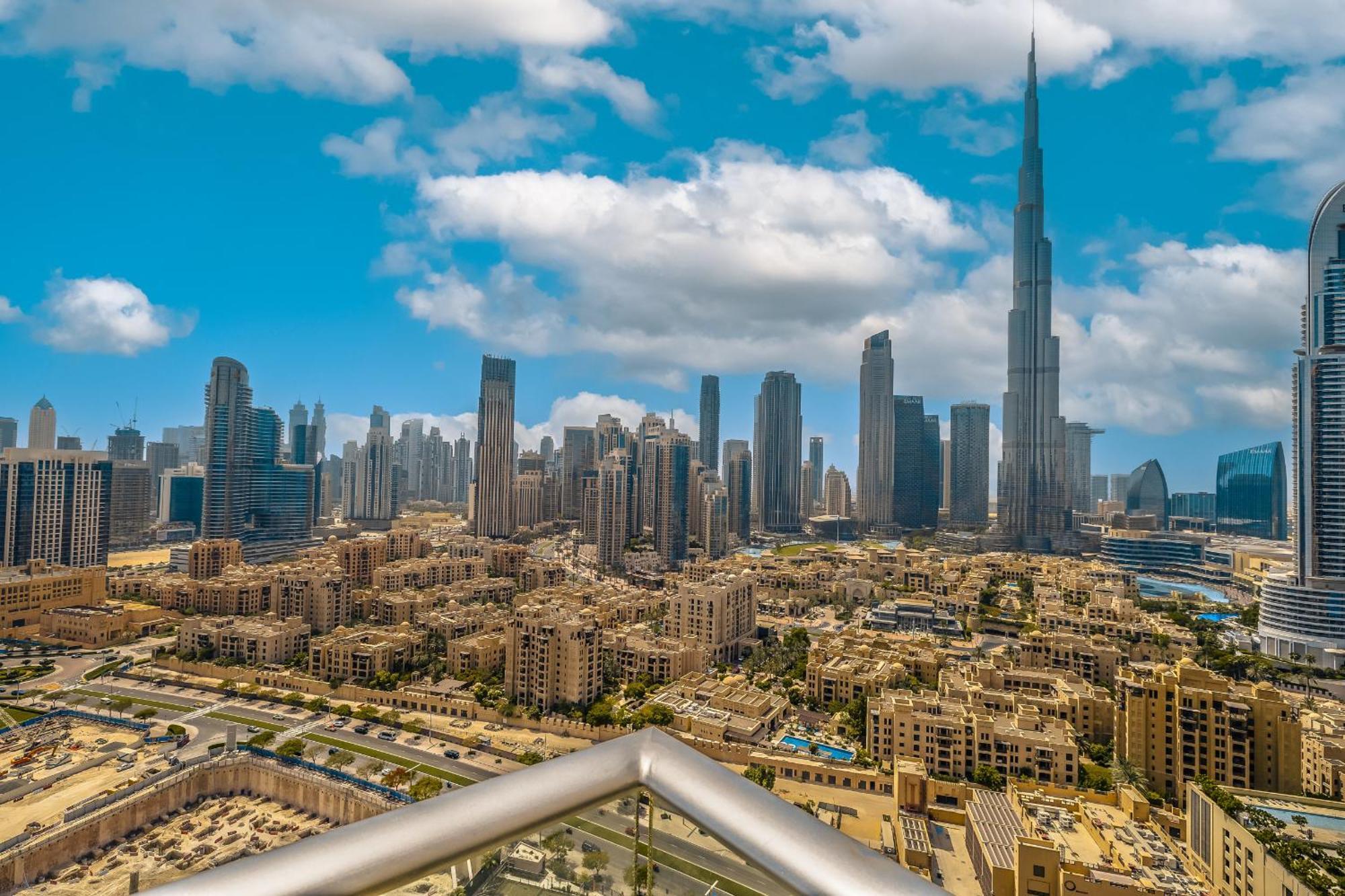 Upgraded Apartment With Stunning Burj Khalifa View Дубай Экстерьер фото